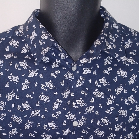 H&M Other - H&M Dark Blue Floral Button Down Slim Fit Shirt, L